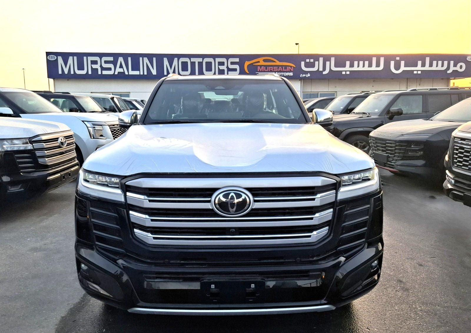 Toyota Landcruiser VX 3.5L 2025 Hybrid Black Petrol