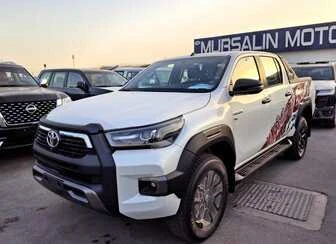 Toyota Hilux Adventure 4.0L 2025 AT White Petrol