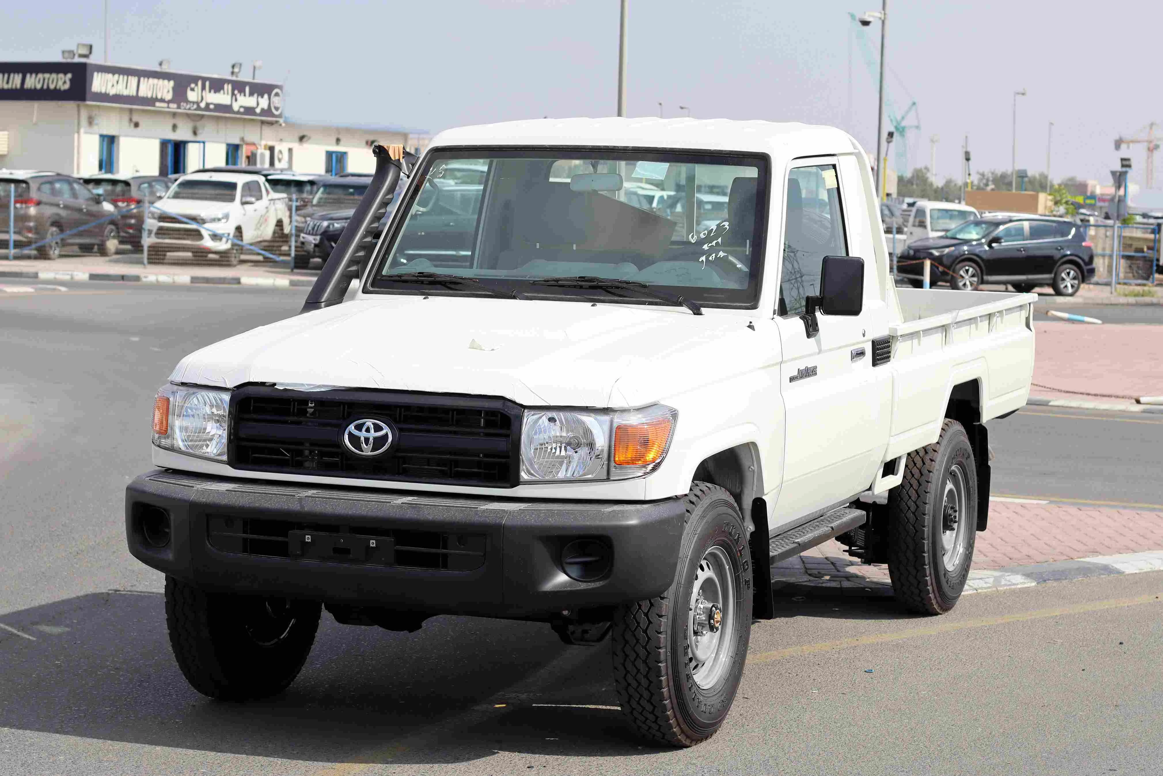 Toyota Landcruiser Pickup 4.2L Single Cabin White Diesel