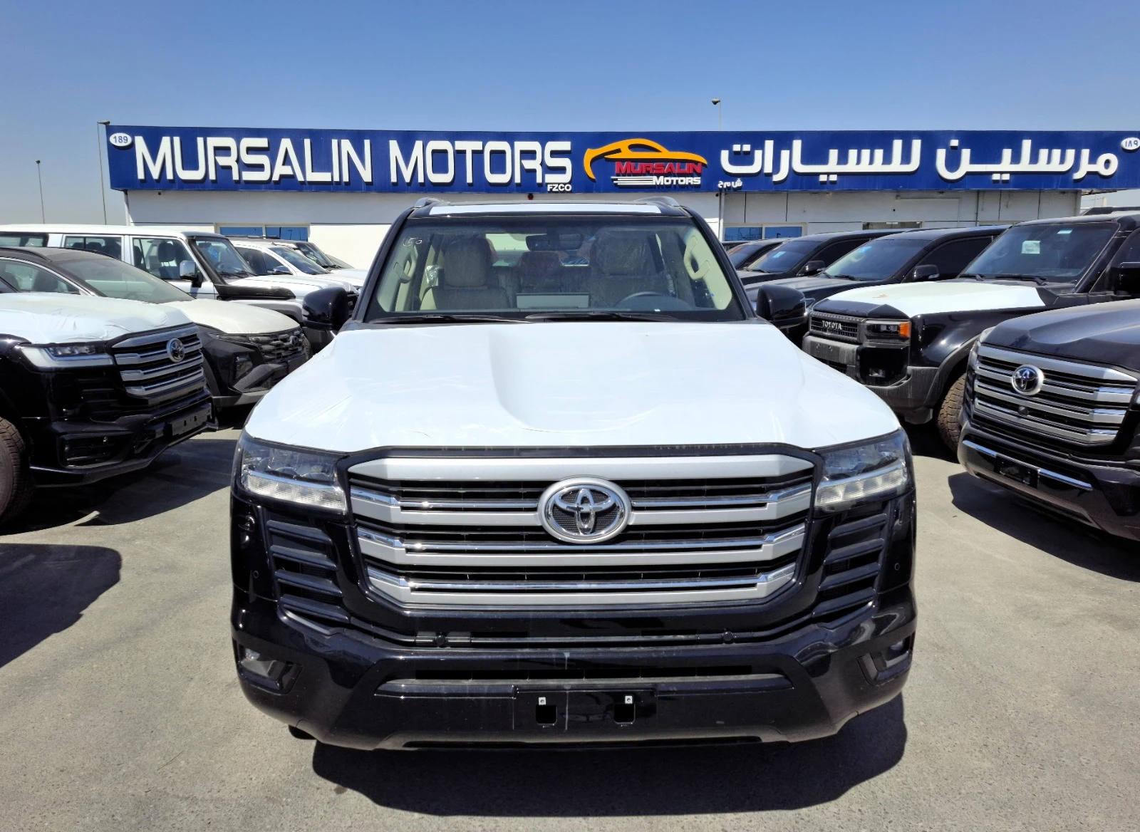 Toyota Landcruiser GXR 3.3L 2024 TT Black Petrol