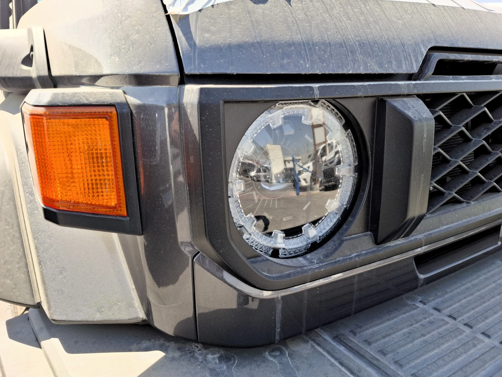 Toyota LC DC Pickup 4.0L 2024 AT Black Petrol