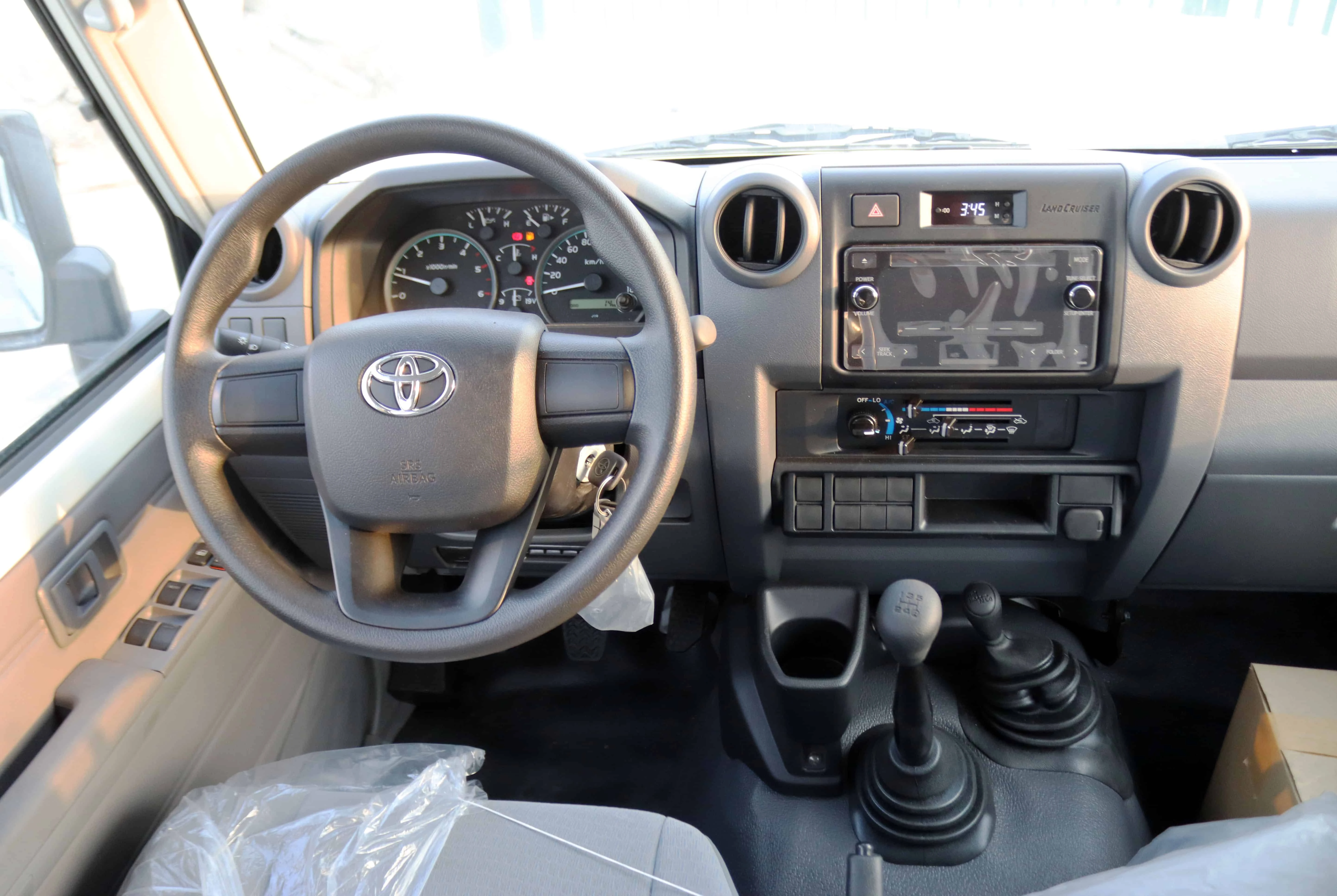 Toyota LC Hardtop 5 Door 4.2L 2024 MT White Diesel With Snorkel