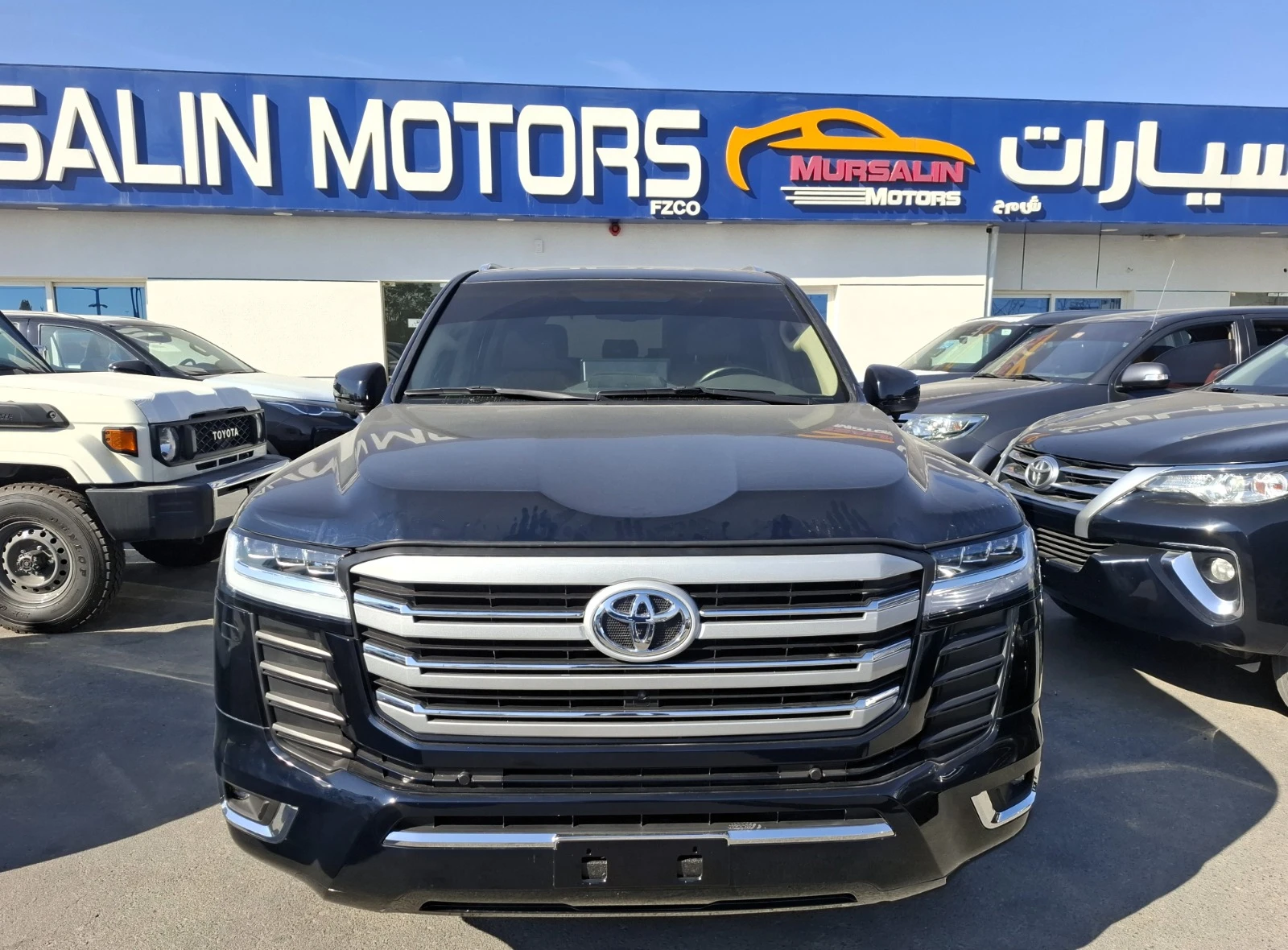 Toyota Landcruiser GXR 4.6L 2014 Modified Black
