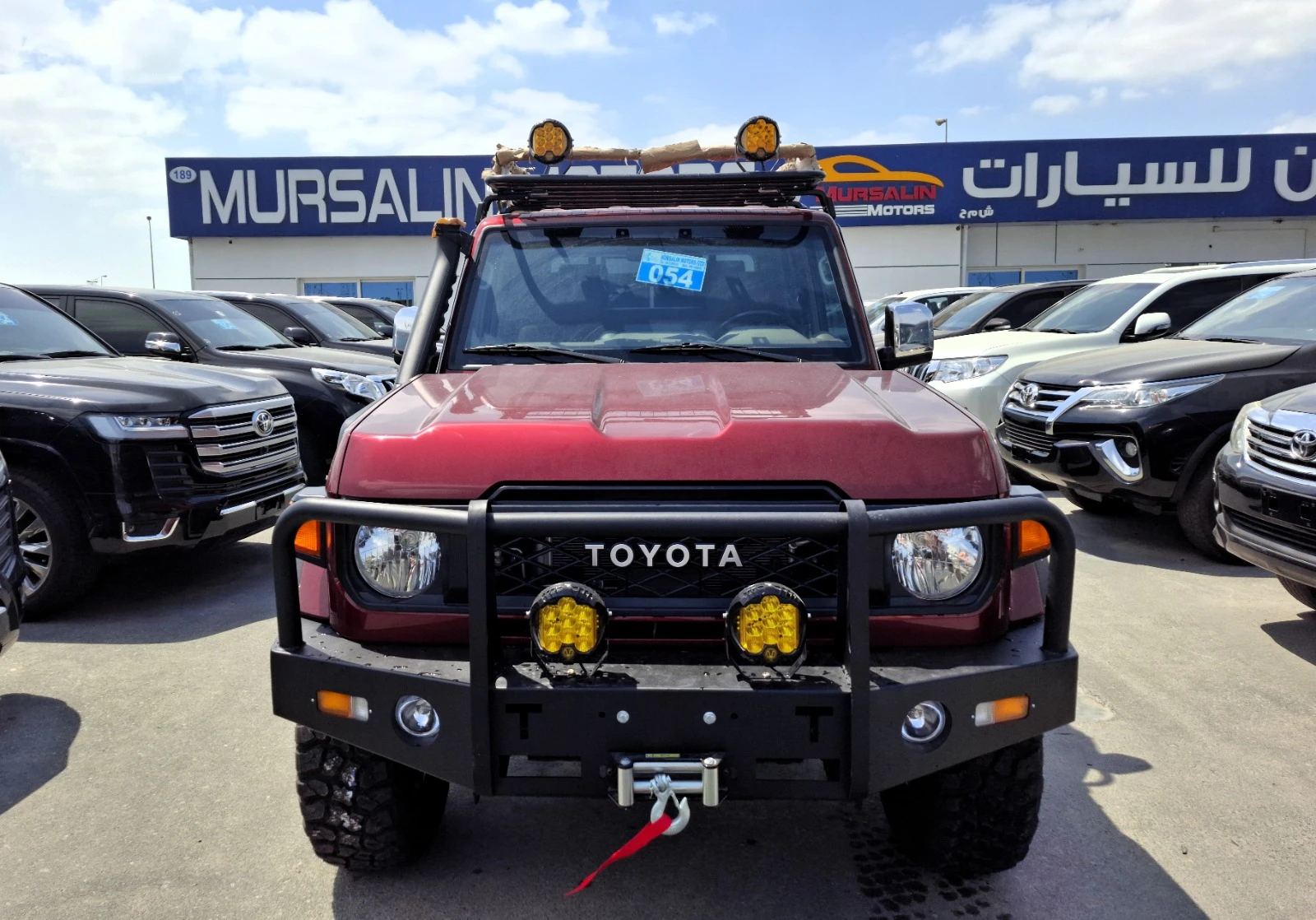 Toyota LC Pickup DC AT 2.8L 2025 Red Diesel Diff Lock