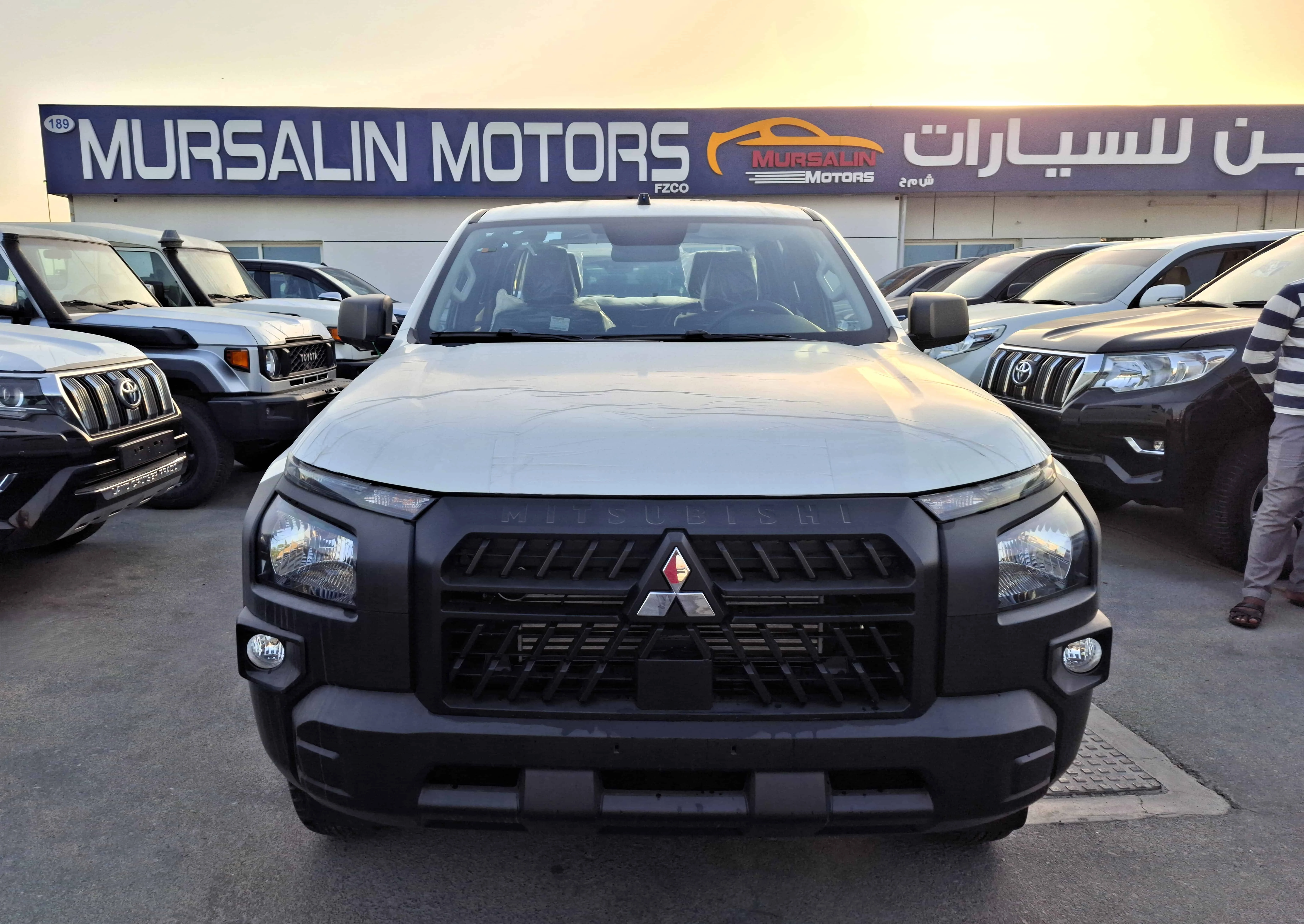 Mitsubishi L200 2.4L 2025 MT White Diesel